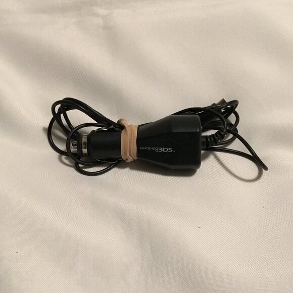 Nintendo 3DS 2DS XL DSi Car Charger Black - Picture 1 of 6